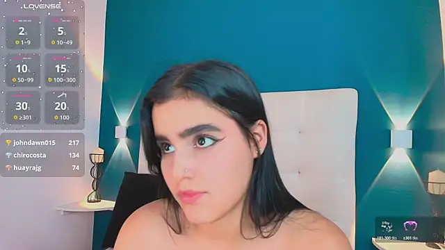 MiaaCarter_ webcam