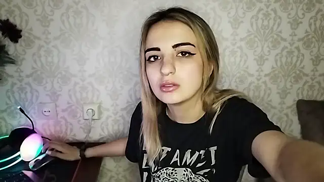 By_Mira webcam