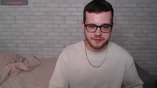 Alexxx_horny webcam