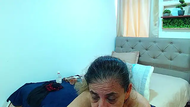 sasi_luna webcam