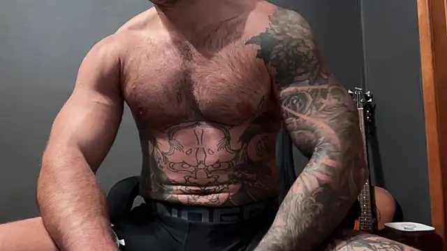 Mr_YourGod webcam