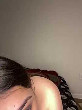 treasurebabii webcam