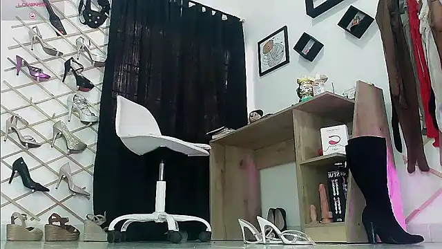 myla_sarah webcam
