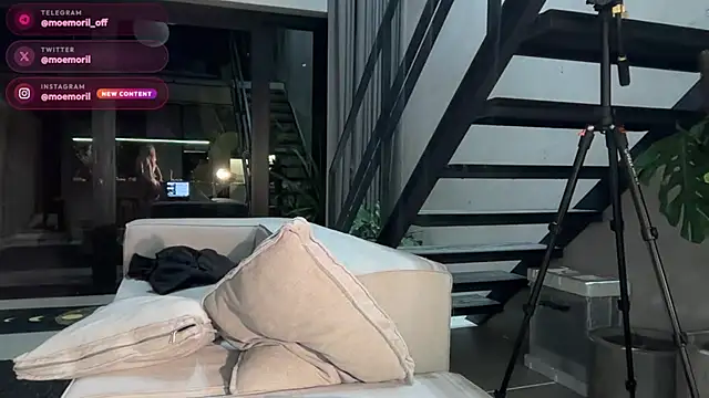 Golden_Aline