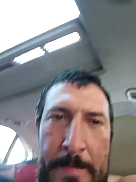 UncutHammer69 webcam