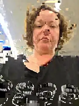 julimonroe webcam