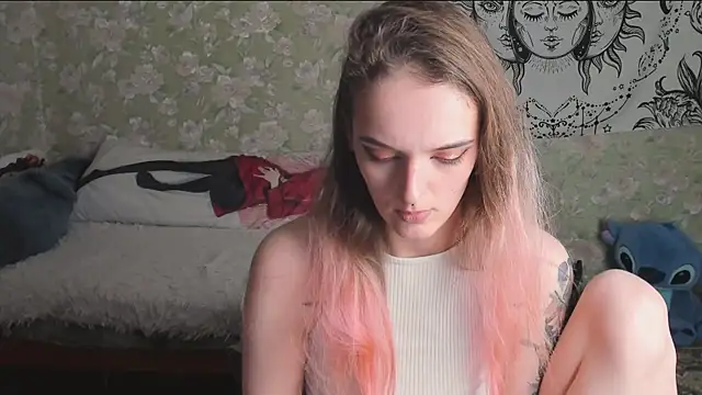 Cutie_Adelia webcam