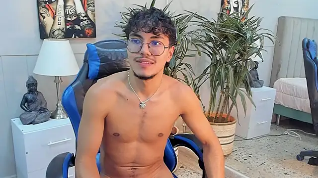 kai_storn webcam