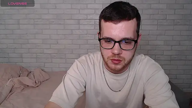 Alexxx_horny webcam