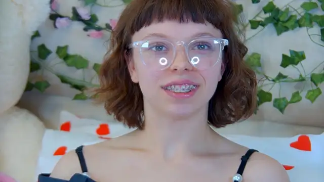 ElisabethDavis webcam