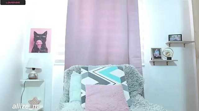 aliicee_m webcam