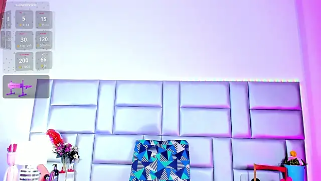 LovelyNickii webcam