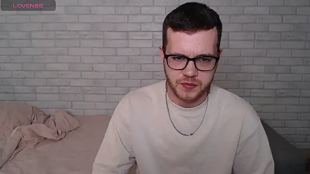 Alexxx_horny webcam