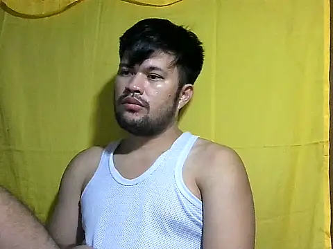 HairyHottestpinoyHandsome webcam