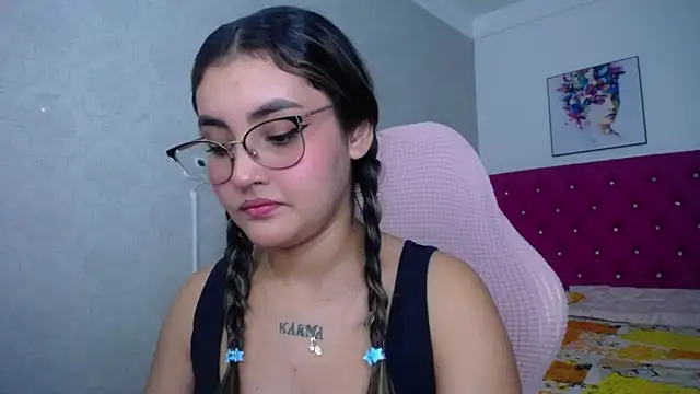 kathe-mills235 webcam
