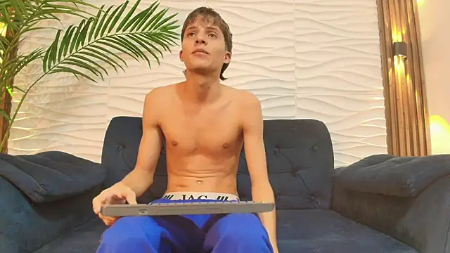 Pavo_tv webcam