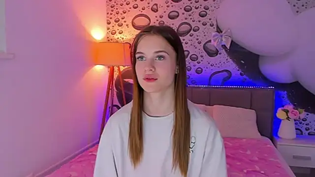 LuisaClover webcam