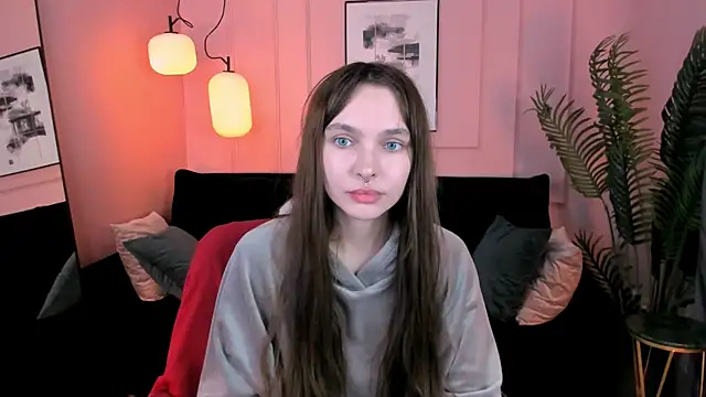 ChloeSunny webcam