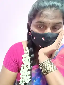CuteDevilAnu webcam