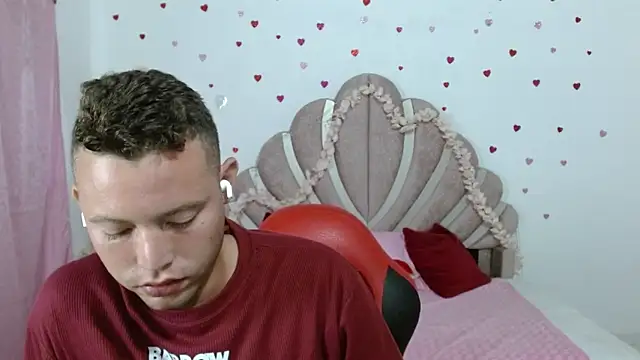 sven_fox723 webcam