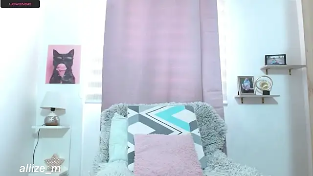 aliicee_m webcam