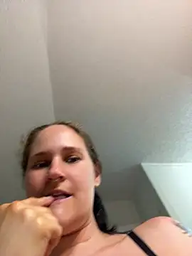 lolabunny9 (F milf) - Good vibes