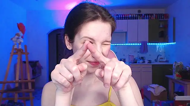 ur_kitty__ (F young) - LICKING PINK DILDO