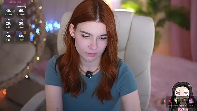 redshinee (F young) - Top off and give love to nipples