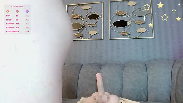 issys_lam (F teen) - dildo glass in ass