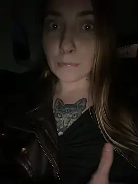 Sunny___Bunny webcam