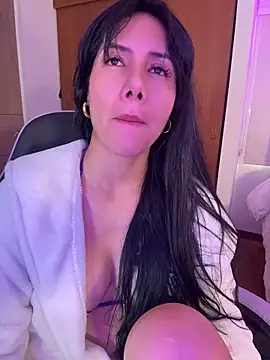ArianaReynoldss webcam