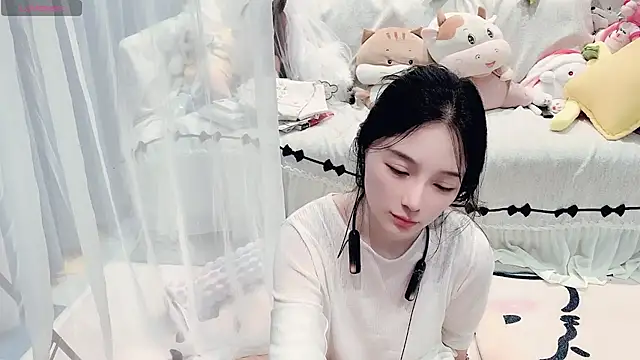 AKiKi711 webcam