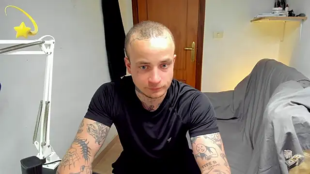 layneinchains webcam