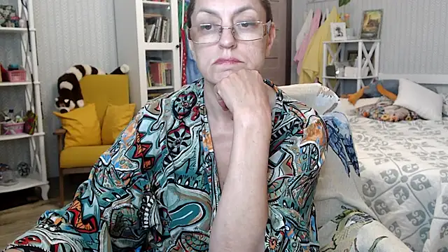 BloomingAllure webcam