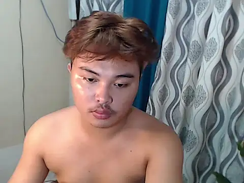 urasianjohnny (M twink) - GET THAT COCK HARD AND CUM IN PUBLIC