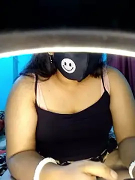 priya2098 webcam