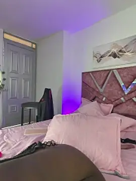 ZahhyFrequency webcam