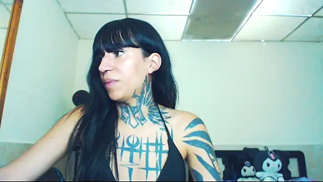 jazmin_wolf webcam