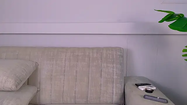 HelenaFoumier webcam