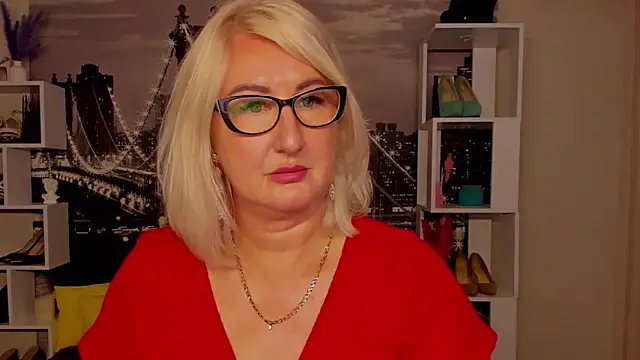 DianaFrances webcam