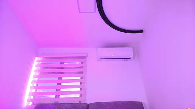 Malaia_thompson_ webcam
