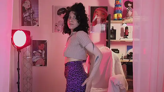 LuluKissmi webcam