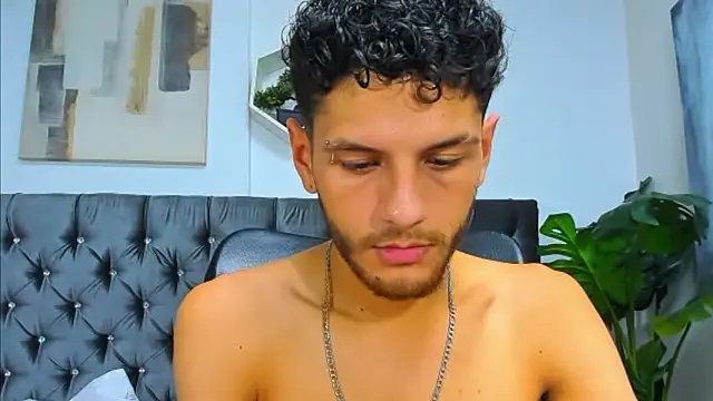 CHRIS_GREY webcam