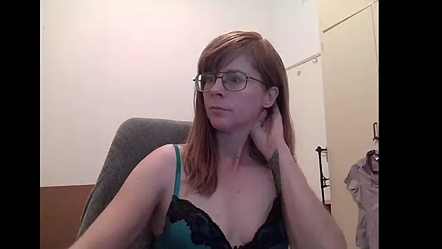 SavannaGirly webcam