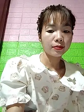 AmyLinee01 webcam