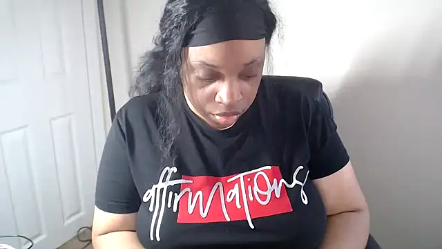 Sexymona1218