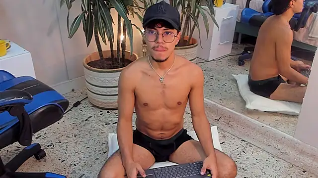 kai_storn webcam