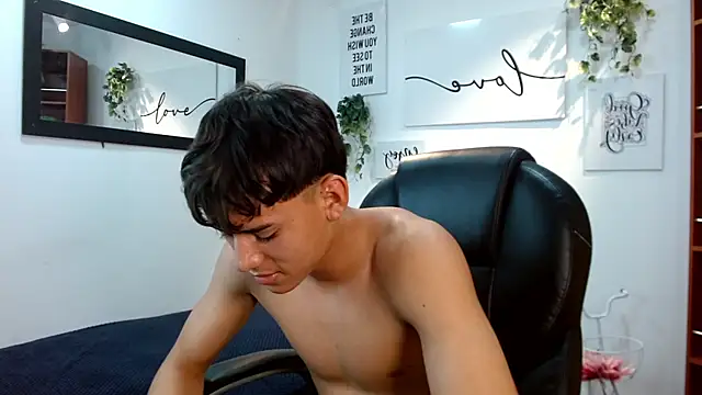 Ryan_grayx webcam