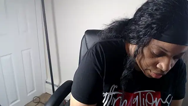 Sexymona1218 webcam