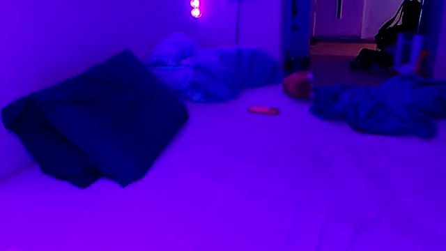 baphomet_from_ice webcam